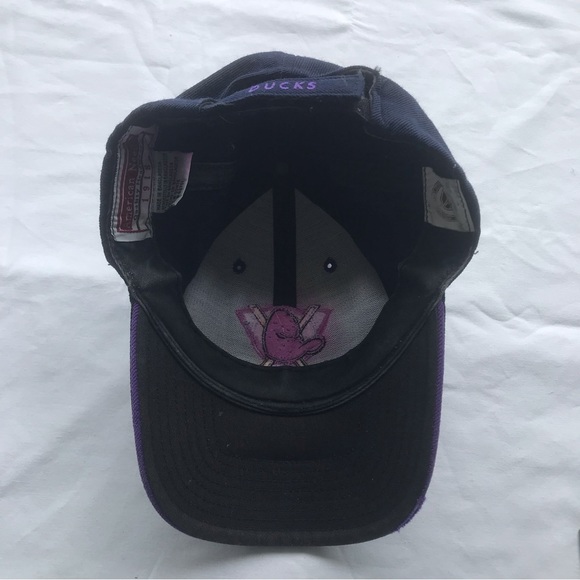 Vintage Mighty Ducks National Hockey League Hat / Disney -Some Minor Wear & Tear - Picture 3 of 6